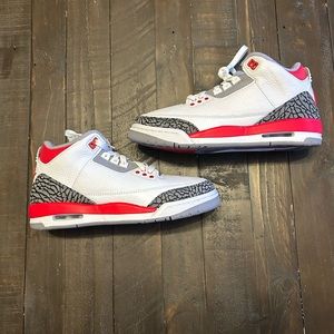 Air Jordan 3 Retro GS 7Y “Fire Red” Sneaker (Women’s 8.5)